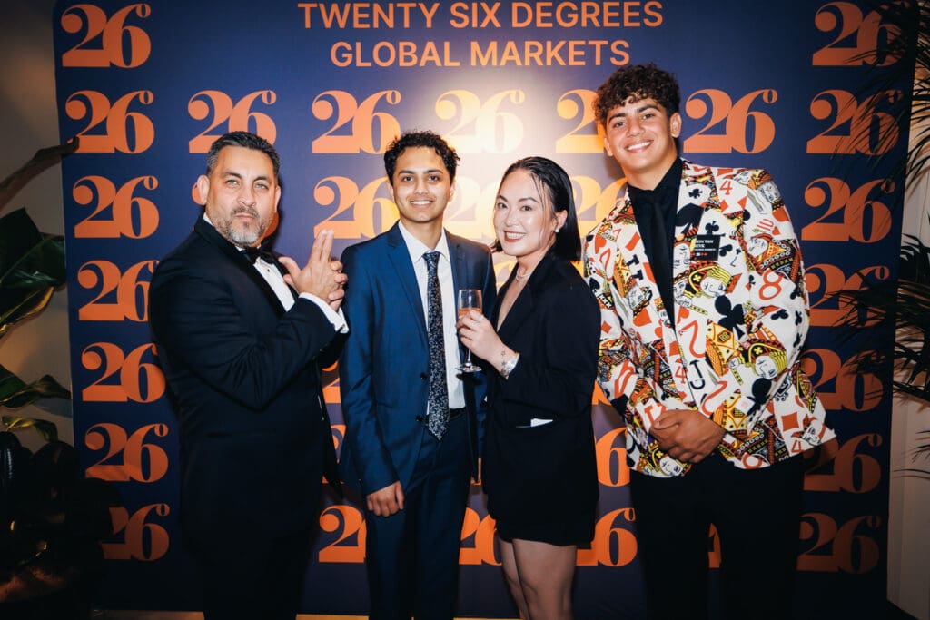 26 Degrees - Licence to Deal